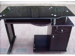 1.1米黑钢化电脑桌