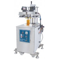 落地型四轮锁盖机