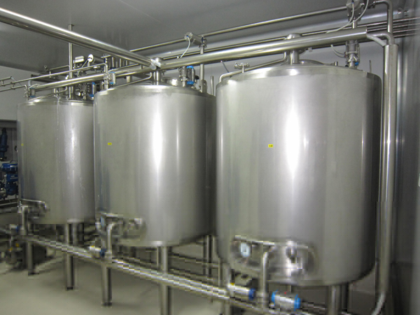 C.I.P.定位桶槽清洗系統