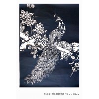 翠羽披霞