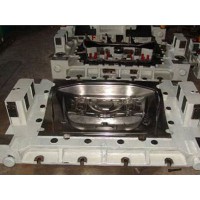 轿车冲压件模具