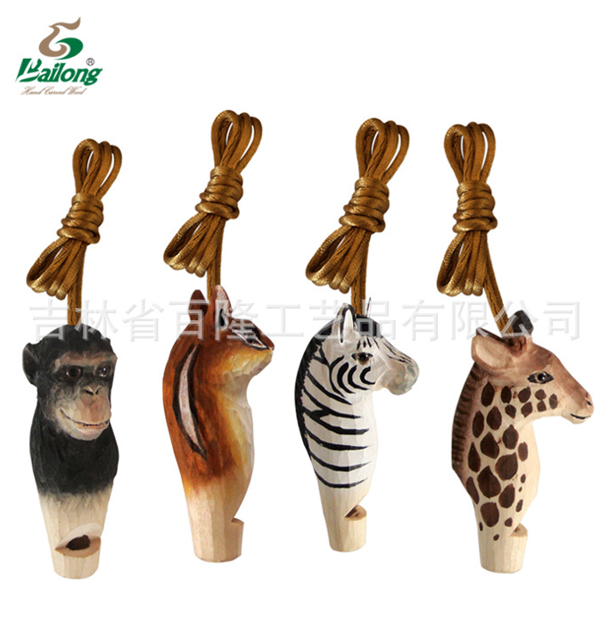 厂家定制木制工艺品创意雕刻动物口哨儿童玩具哨子手工挂绳口哨