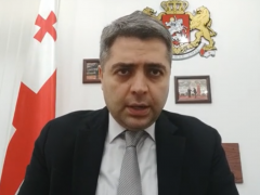 格鲁吉亚驻华大使阿尔赤·卡兰第亚（博士）录制的祝贺视频